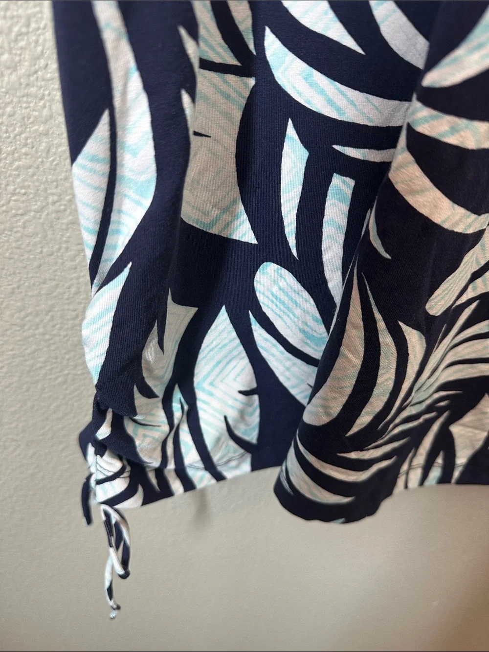 Chico Swimcover  Dress size  3 with adjustable bottom Navy & Light Blue Leaf